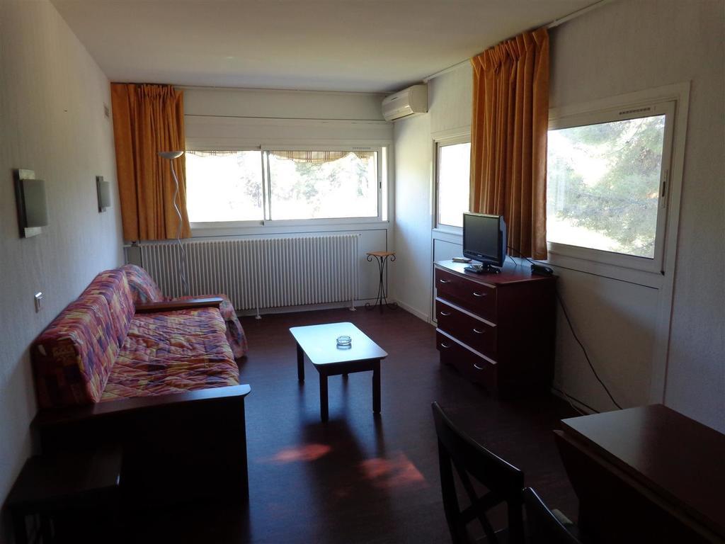 Le Domaine Des Oliviers Apartment Saint-Cyr-sur-Mer Room photo