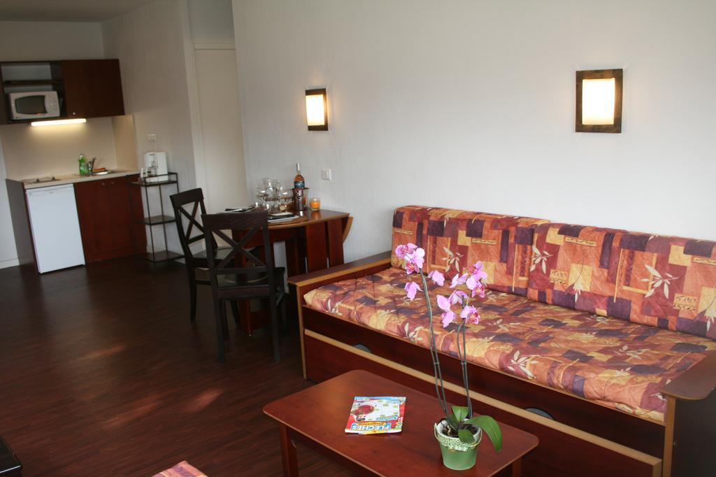 Le Domaine Des Oliviers Apartment Saint-Cyr-sur-Mer Room photo