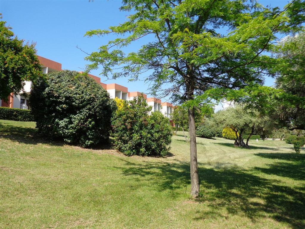 Le Domaine Des Oliviers Apartment Saint-Cyr-sur-Mer Exterior photo